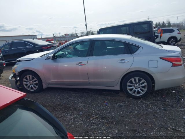 1N4AL3AP3EC151483 Nissan Altima 2.5 S
