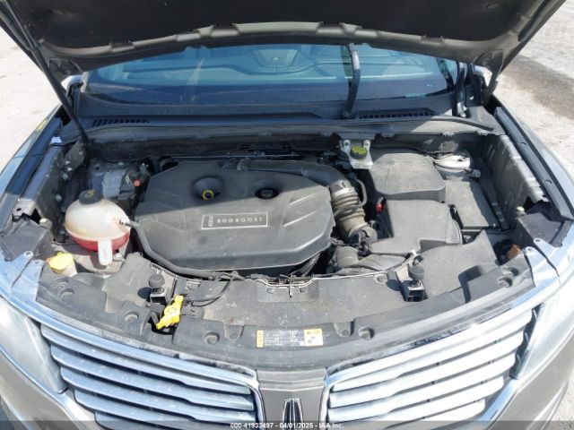 5LMCJ2C9XHUL36333 Lincoln MKC SELECT