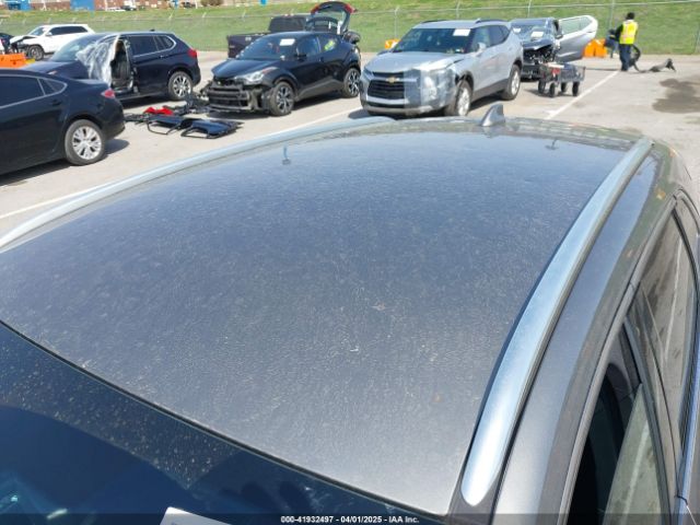 5LMCJ2C9XHUL36333 Lincoln MKC SELECT
