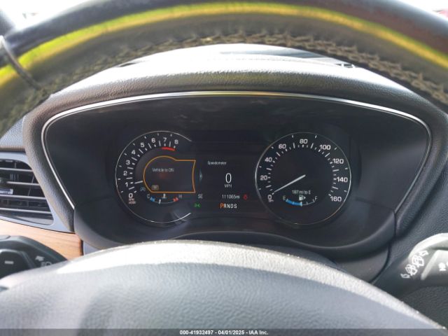 5LMCJ2C9XHUL36333 Lincoln MKC SELECT
