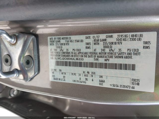 5LMCJ2C9XHUL36333 Lincoln MKC SELECT