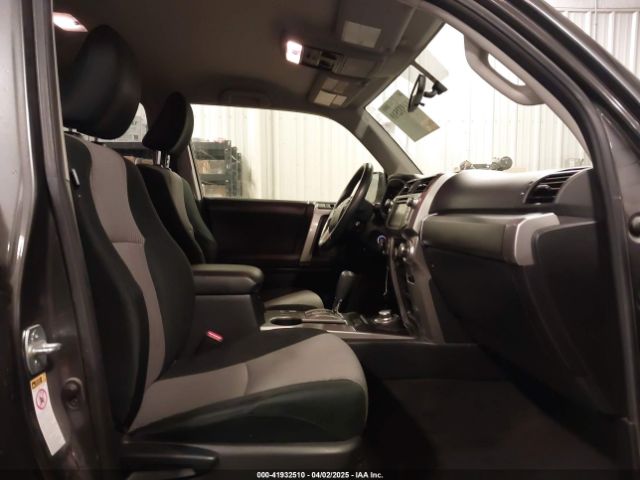 JTEBU5JR7K5672873 Toyota 4RUNNER SR5