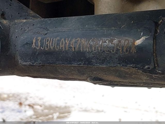 2021 CAN-AM MAVERICK X3 3JBVGAY47MK002540 Photo 9