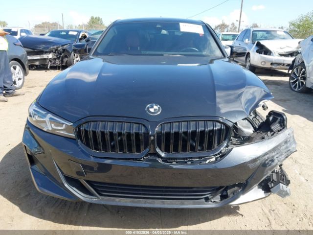 3MW69FF03P8D45563 BMW 330I