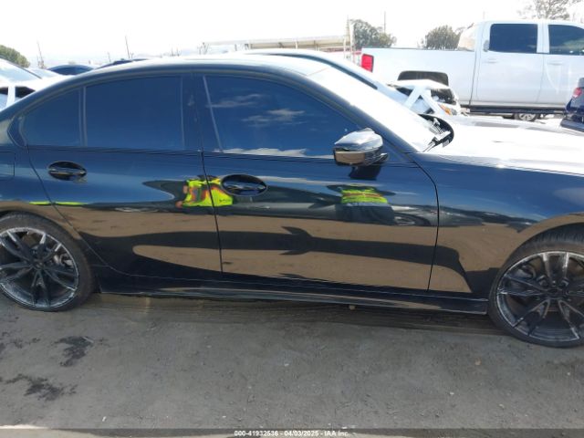 3MW69FF03P8D45563 BMW 330I
