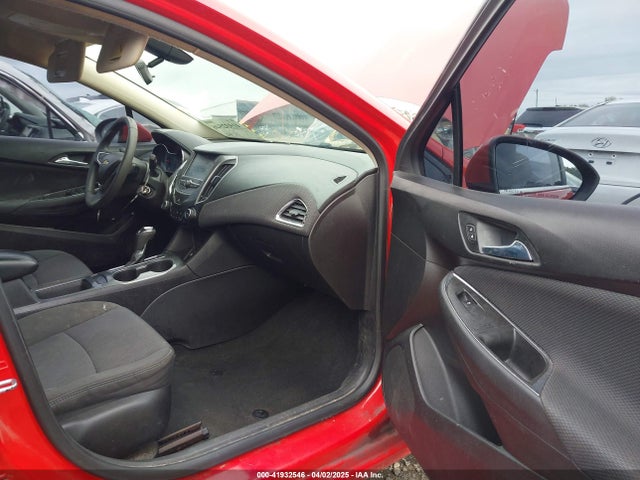 1G1BE5SM3H7166872 Chevrolet Cruze Lt Auto