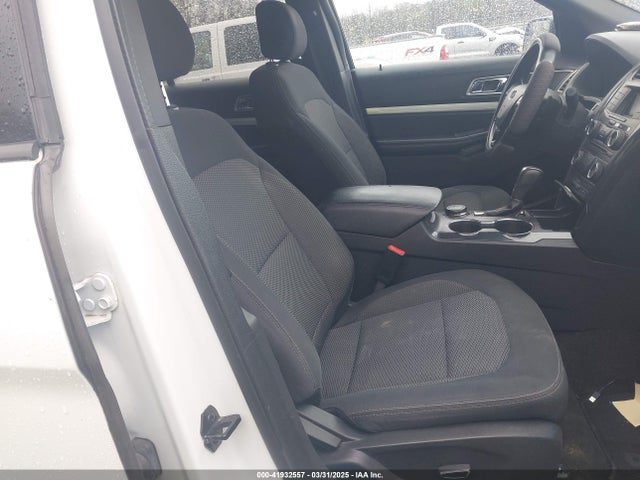 1FM5K8D82HGC88391 Ford EXPLORER XLT