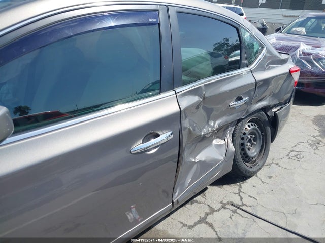 3N1AB7AP0FL641943 Nissan SENTRA SV