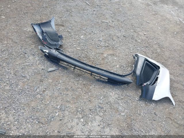 3KPC24A3XJE017548 Hyundai Accent Sel
