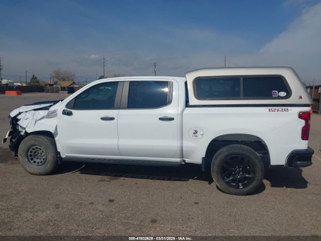 3GCPDCEK7NG583197 Chevrolet Silverado 1500 4wd  Short Bed Custom Trail Boss