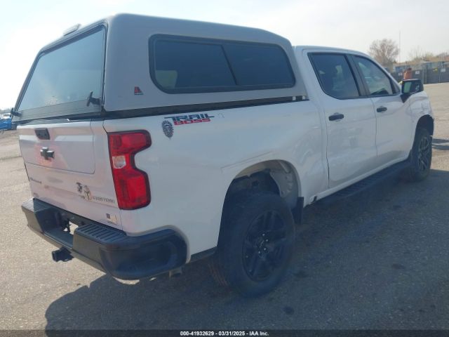 3GCPDCEK7NG583197 Chevrolet Silverado 1500 4wd  Short Bed Custom Trail Boss