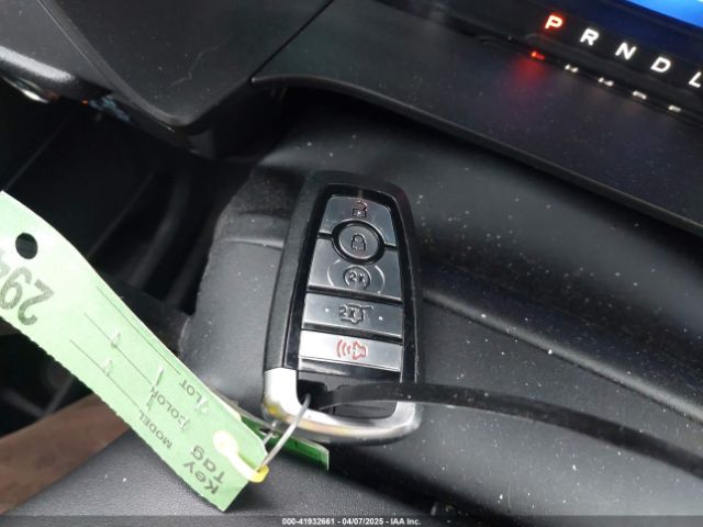 1FMCU0CZ3MUB25273 Ford Escape Sel Hybrid