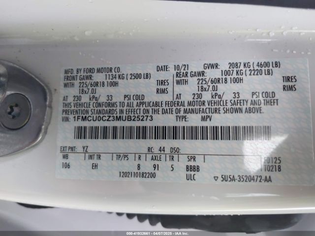 1FMCU0CZ3MUB25273 Ford Escape Sel Hybrid