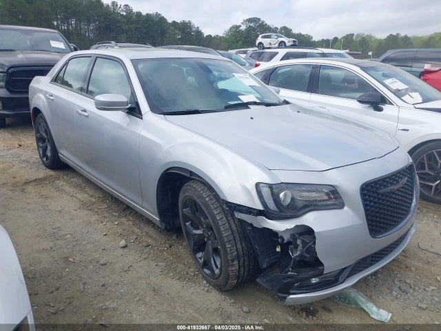 Chrysler 300 300s 2023 2C3CCABG1PH565453 Image 13