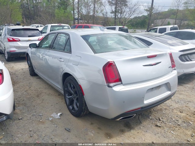 Chrysler 300 300s 2023 2C3CCABG1PH565453 Image 3