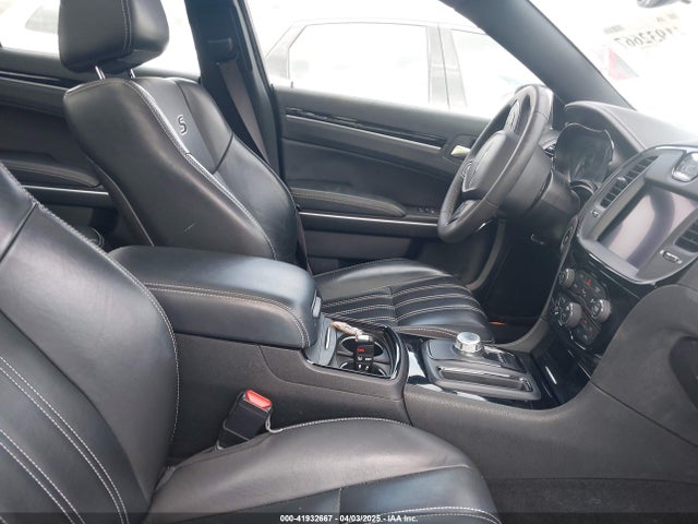 Chrysler 300 300s 2023 2C3CCABG1PH565453 Image 5