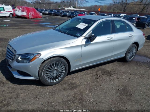 55SWF4KB0FU034771 Mercedes-Benz C 300 4matic/luxury 4matic/sport 4matic