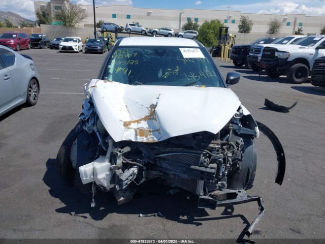 3N1CP5BV3NL499825 Nissan Kicks S Xtronic Cvt