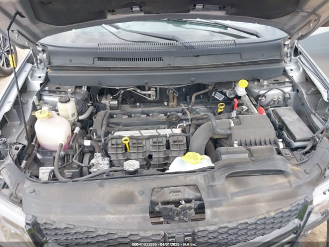 3C4PDCAB9JT428125 Dodge JOURNEY SE