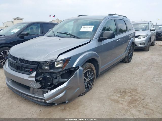 3C4PDCAB9JT428125 Dodge JOURNEY SE
