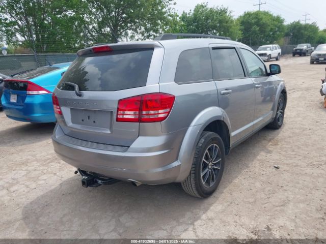 3C4PDCAB9JT428125 Dodge JOURNEY SE