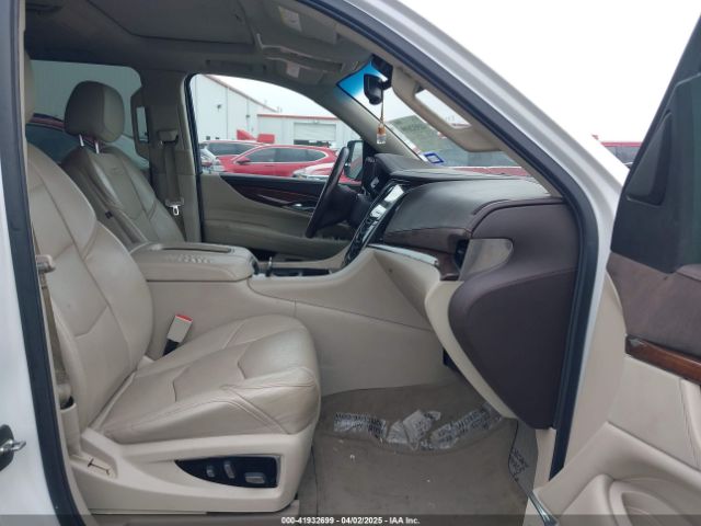 1GYS3HKJXGR397365 Cadillac Escalade Esv Luxury Collection