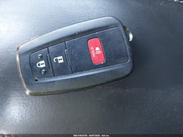 JTNK4RBE0K3021647 Toyota COROLLA SE
