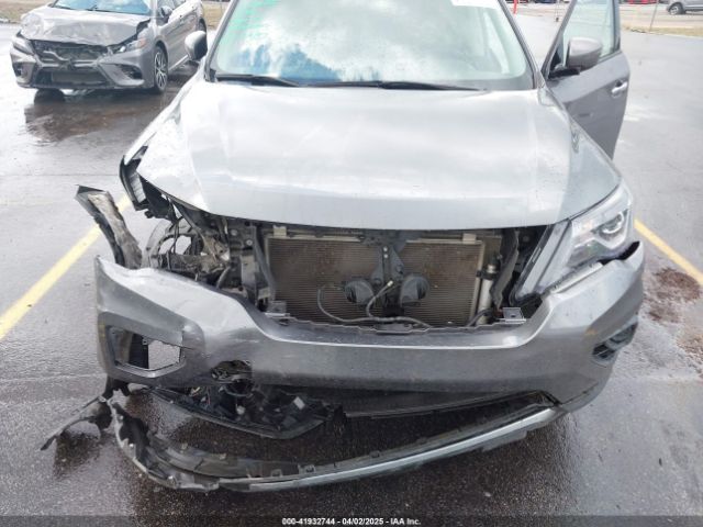 5N1DR2AN0LC615921 Nissan Pathfinder S 2wd