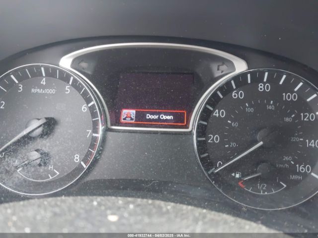 5N1DR2AN0LC615921 Nissan Pathfinder S 2wd