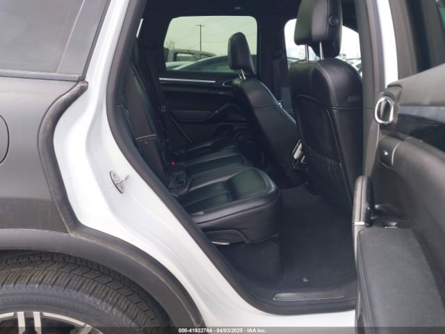 WP1AA2A25HKA87356 Porsche Cayenne Platinum Edition