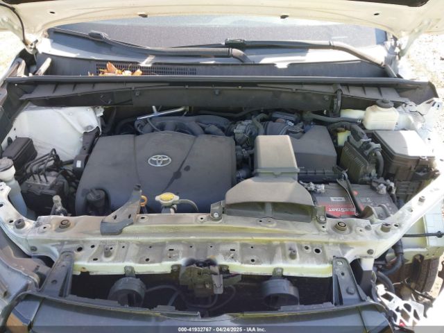 5TDJZRFH5HS359347 Toyota Highlander Se