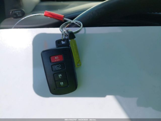 5TDJZRFH5HS359347 Toyota Highlander Se