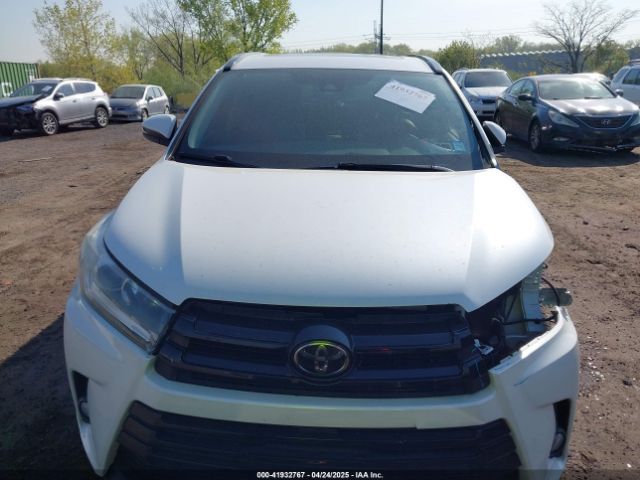 5TDJZRFH5HS359347 Toyota Highlander Se