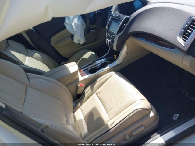 2019 ACURA TLX 19UUB2F47KA010038 Photo 4