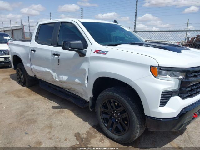 3GCUKFE84SG146400 Chevrolet Silverado 1500 4wd  Short Bed Lt Trail Boss