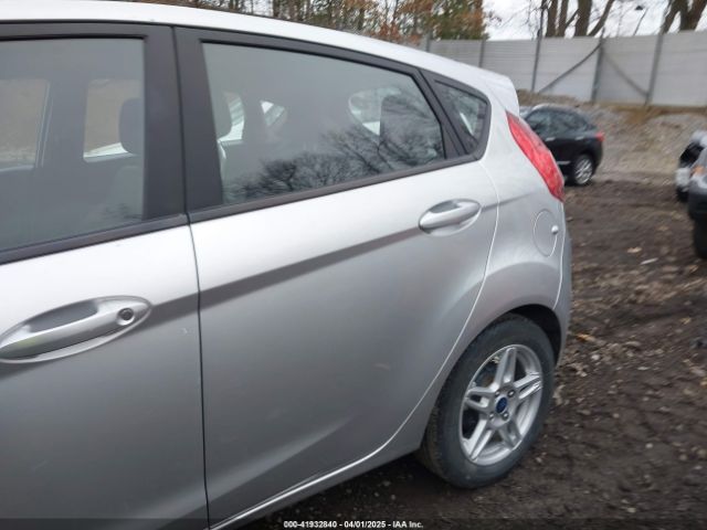 3FADP4EJ8HM156100 Ford FIESTA SE