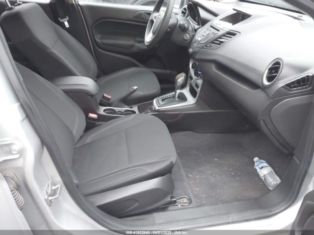 3FADP4EJ8HM156100 Ford FIESTA SE