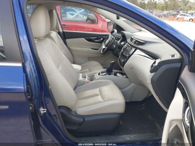 JN1BJ1CR0KW336322 Nissan Rogue Sport Sl