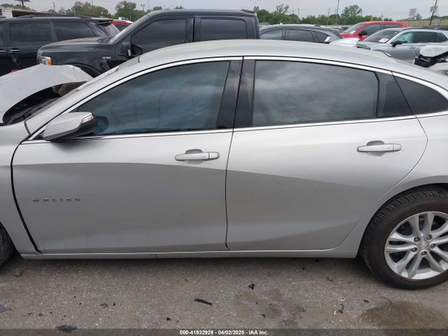 Chevrolet MALIBU LT 2018 1G1ZD5ST6JF261270 Image 14