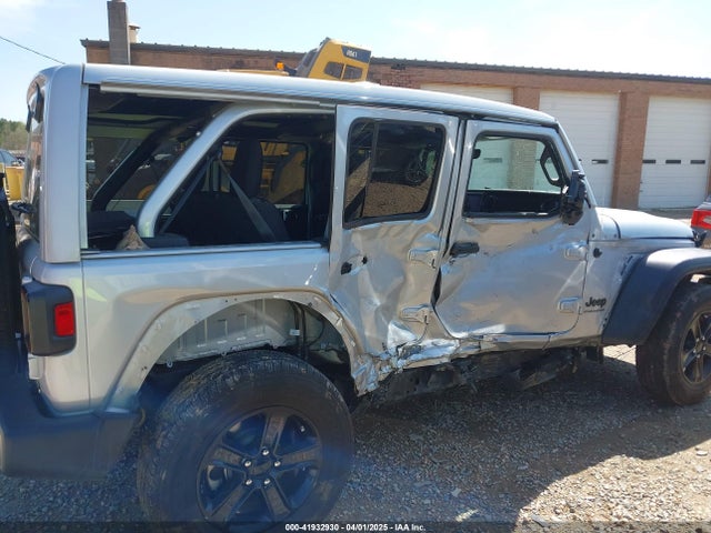 1C4HJXDG0PW582947 Jeep Wrangler 4-door Sport Altitude 4x4