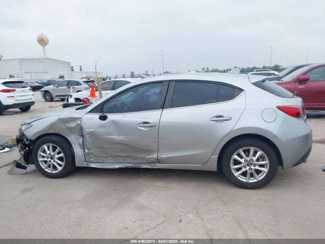 3MZBM1L74EM116489 Mazda Mazda3 I Touring