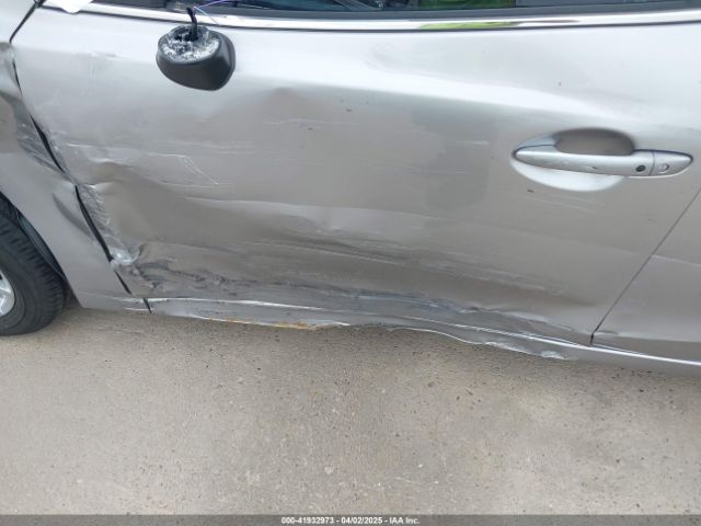 3MZBM1L74EM116489 Mazda Mazda3 I Touring