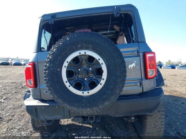 1FMEE5DP0NLB85017 Ford Bronco Black Diamond