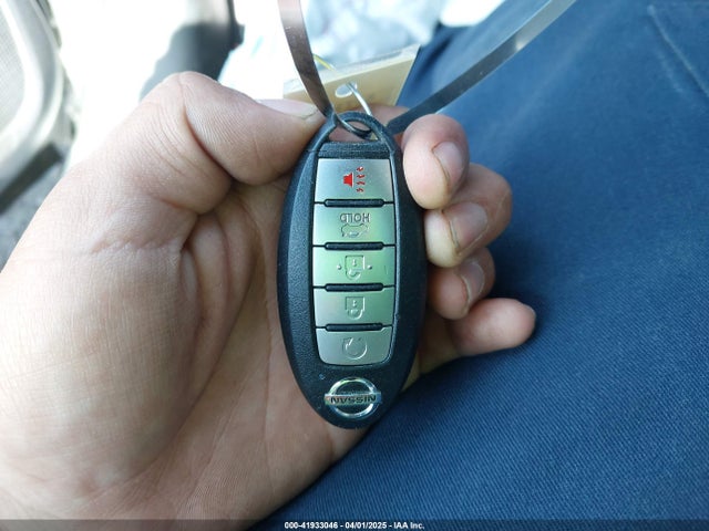1N4BL4DW0KC149358 Nissan Altima 2.5 Sv