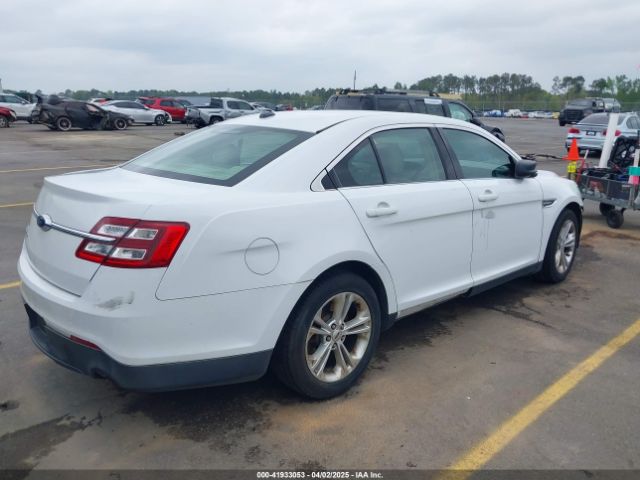 1FAHP2D81FG157424 Ford TAURUS SE