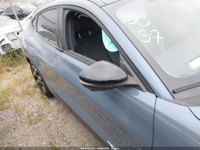 3FMTK1SUXRMA13373 Ford Mustang Mach-e Select