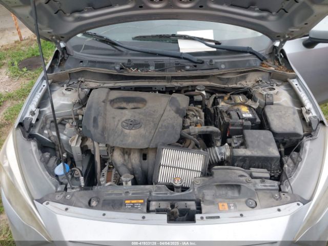 3MYDLBYV1KY500070 Toyota YARIS LE
