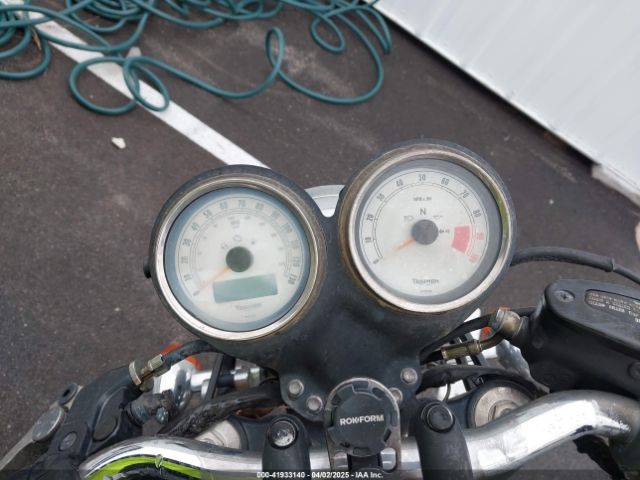 2015 TRIUMPH MOTORCYCLE THRUXTON SMT920K17FT658401 Photo 6