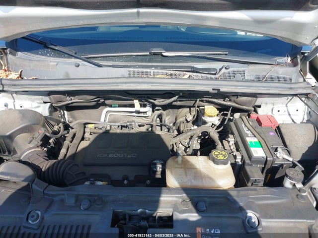 3GNCJKSB3KL261348 Chevrolet TRAX LS