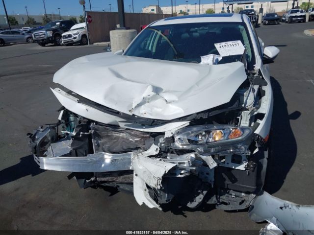 2HGFC2F71JH502564 Honda CIVIC EX